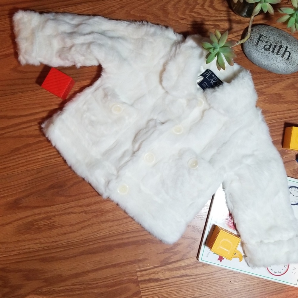 Winter white‎ fur jacket children place
